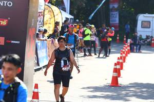 BIB: 
                            <button type="button" onclick="openModal(7093627)" class="btn btn-primary btn-sm float-right btn-popup" data-toggle="modal" data-target=".modal-high-quality">
                        <i class="fas fa-shopping-cart"></i> Add to Cart
                    </button>
                                            <button type="button" onclick="isThisMe(7093627, true)" class="btn btn-success btn-sm float-right btn-popup btn-isme hidden" data-toggle="tooltip" data-placement="bottom" title="นี่คือรูปของคุณใช่ไหม คลิกที่นี่เพื่อเอาเข้าอัลบั้ม">
                        <i class="fas fa-plus"></i> Add to album
                    </button>
                    <button type="button" onclick="isThisMe(7093627, false)" class="btn btn-warning btn-sm float-right btn-popup btn-isnotme hidden">
                        <i class="fas fa-ban"></i> Remove from album
                    </button>