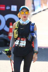 BIB: 4913
                            <button type="button" onclick="openModal(7092759)" class="btn btn-primary btn-sm float-right btn-popup" data-toggle="modal" data-target=".modal-high-quality">
                        <i class="fas fa-shopping-cart"></i> Add to Cart
                    </button>
                                            <button type="button" onclick="isThisMe(7092759, true)" class="btn btn-success btn-sm float-right btn-popup btn-isme hidden" data-toggle="tooltip" data-placement="bottom" title="นี่คือรูปของคุณใช่ไหม คลิกที่นี่เพื่อเอาเข้าอัลบั้ม">
                        <i class="fas fa-plus"></i> Add to album
                    </button>
                    <button type="button" onclick="isThisMe(7092759, false)" class="btn btn-warning btn-sm float-right btn-popup btn-isnotme hidden">
                        <i class="fas fa-ban"></i> Remove from album
                    </button>