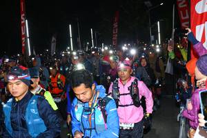 BIB: 
                            <button type="button" onclick="openModal(7107127)" class="btn btn-primary btn-sm float-right btn-popup" data-toggle="modal" data-target=".modal-high-quality">
                        <i class="fas fa-shopping-cart"></i> Add to Cart
                    </button>
                                            <button type="button" onclick="isThisMe(7107127, true)" class="btn btn-success btn-sm float-right btn-popup btn-isme hidden" data-toggle="tooltip" data-placement="bottom" title="นี่คือรูปของคุณใช่ไหม คลิกที่นี่เพื่อเอาเข้าอัลบั้ม">
                        <i class="fas fa-plus"></i> Add to album
                    </button>
                    <button type="button" onclick="isThisMe(7107127, false)" class="btn btn-warning btn-sm float-right btn-popup btn-isnotme hidden">
                        <i class="fas fa-ban"></i> Remove from album
                    </button>