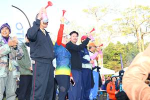 BIB: 
                            <button type="button" onclick="openModal(7107014)" class="btn btn-primary btn-sm float-right btn-popup" data-toggle="modal" data-target=".modal-high-quality">
                        <i class="fas fa-shopping-cart"></i> Add to Cart
                    </button>
                                            <button type="button" onclick="isThisMe(7107014, true)" class="btn btn-success btn-sm float-right btn-popup btn-isme hidden" data-toggle="tooltip" data-placement="bottom" title="นี่คือรูปของคุณใช่ไหม คลิกที่นี่เพื่อเอาเข้าอัลบั้ม">
                        <i class="fas fa-plus"></i> Add to album
                    </button>
                    <button type="button" onclick="isThisMe(7107014, false)" class="btn btn-warning btn-sm float-right btn-popup btn-isnotme hidden">
                        <i class="fas fa-ban"></i> Remove from album
                    </button>