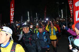 BIB: 
                            <button type="button" onclick="openModal(7107153)" class="btn btn-primary btn-sm float-right btn-popup" data-toggle="modal" data-target=".modal-high-quality">
                        <i class="fas fa-shopping-cart"></i> Add to Cart
                    </button>
                                            <button type="button" onclick="isThisMe(7107153, true)" class="btn btn-success btn-sm float-right btn-popup btn-isme hidden" data-toggle="tooltip" data-placement="bottom" title="นี่คือรูปของคุณใช่ไหม คลิกที่นี่เพื่อเอาเข้าอัลบั้ม">
                        <i class="fas fa-plus"></i> Add to album
                    </button>
                    <button type="button" onclick="isThisMe(7107153, false)" class="btn btn-warning btn-sm float-right btn-popup btn-isnotme hidden">
                        <i class="fas fa-ban"></i> Remove from album
                    </button>