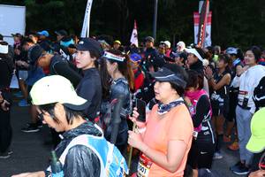 BIB: 1001
                            <button type="button" onclick="openModal(7106923)" class="btn btn-primary btn-sm float-right btn-popup" data-toggle="modal" data-target=".modal-high-quality">
                        <i class="fas fa-shopping-cart"></i> Add to Cart
                    </button>
                                            <button type="button" onclick="isThisMe(7106923, true)" class="btn btn-success btn-sm float-right btn-popup btn-isme hidden" data-toggle="tooltip" data-placement="bottom" title="นี่คือรูปของคุณใช่ไหม คลิกที่นี่เพื่อเอาเข้าอัลบั้ม">
                        <i class="fas fa-plus"></i> Add to album
                    </button>
                    <button type="button" onclick="isThisMe(7106923, false)" class="btn btn-warning btn-sm float-right btn-popup btn-isnotme hidden">
                        <i class="fas fa-ban"></i> Remove from album
                    </button>