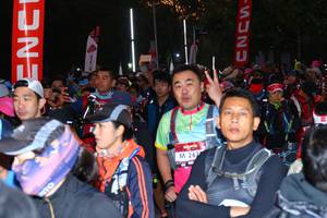 BIB: 262
                            <button type="button" onclick="openModal(7107289)" class="btn btn-primary btn-sm float-right btn-popup" data-toggle="modal" data-target=".modal-high-quality">
                        <i class="fas fa-shopping-cart"></i> Add to Cart
                    </button>
                                            <button type="button" onclick="isThisMe(7107289, true)" class="btn btn-success btn-sm float-right btn-popup btn-isme hidden" data-toggle="tooltip" data-placement="bottom" title="นี่คือรูปของคุณใช่ไหม คลิกที่นี่เพื่อเอาเข้าอัลบั้ม">
                        <i class="fas fa-plus"></i> Add to album
                    </button>
                    <button type="button" onclick="isThisMe(7107289, false)" class="btn btn-warning btn-sm float-right btn-popup btn-isnotme hidden">
                        <i class="fas fa-ban"></i> Remove from album
                    </button>