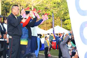 BIB: 
                            <button type="button" onclick="openModal(7106941)" class="btn btn-primary btn-sm float-right btn-popup" data-toggle="modal" data-target=".modal-high-quality">
                        <i class="fas fa-shopping-cart"></i> Add to Cart
                    </button>
                                            <button type="button" onclick="isThisMe(7106941, true)" class="btn btn-success btn-sm float-right btn-popup btn-isme hidden" data-toggle="tooltip" data-placement="bottom" title="นี่คือรูปของคุณใช่ไหม คลิกที่นี่เพื่อเอาเข้าอัลบั้ม">
                        <i class="fas fa-plus"></i> Add to album
                    </button>
                    <button type="button" onclick="isThisMe(7106941, false)" class="btn btn-warning btn-sm float-right btn-popup btn-isnotme hidden">
                        <i class="fas fa-ban"></i> Remove from album
                    </button>