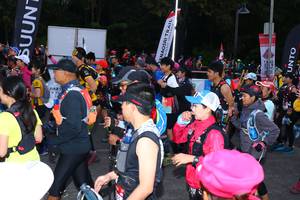 BIB: 
                            <button type="button" onclick="openModal(7107374)" class="btn btn-primary btn-sm float-right btn-popup" data-toggle="modal" data-target=".modal-high-quality">
                        <i class="fas fa-shopping-cart"></i> Add to Cart
                    </button>
                                            <button type="button" onclick="isThisMe(7107374, true)" class="btn btn-success btn-sm float-right btn-popup btn-isme hidden" data-toggle="tooltip" data-placement="bottom" title="นี่คือรูปของคุณใช่ไหม คลิกที่นี่เพื่อเอาเข้าอัลบั้ม">
                        <i class="fas fa-plus"></i> Add to album
                    </button>
                    <button type="button" onclick="isThisMe(7107374, false)" class="btn btn-warning btn-sm float-right btn-popup btn-isnotme hidden">
                        <i class="fas fa-ban"></i> Remove from album
                    </button>