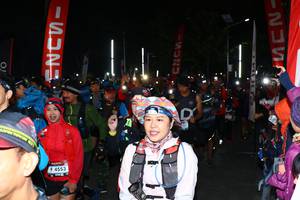 BIB: 4553
                            <button type="button" onclick="openModal(7107172)" class="btn btn-primary btn-sm float-right btn-popup" data-toggle="modal" data-target=".modal-high-quality">
                        <i class="fas fa-shopping-cart"></i> Add to Cart
                    </button>
                                            <button type="button" onclick="isThisMe(7107172, true)" class="btn btn-success btn-sm float-right btn-popup btn-isme hidden" data-toggle="tooltip" data-placement="bottom" title="นี่คือรูปของคุณใช่ไหม คลิกที่นี่เพื่อเอาเข้าอัลบั้ม">
                        <i class="fas fa-plus"></i> Add to album
                    </button>
                    <button type="button" onclick="isThisMe(7107172, false)" class="btn btn-warning btn-sm float-right btn-popup btn-isnotme hidden">
                        <i class="fas fa-ban"></i> Remove from album
                    </button>