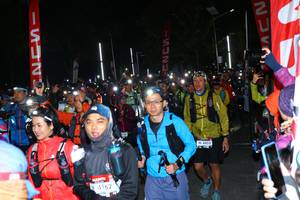 BIB: 4455, 4162
                            <button type="button" onclick="openModal(7107141)" class="btn btn-primary btn-sm float-right btn-popup" data-toggle="modal" data-target=".modal-high-quality">
                        <i class="fas fa-shopping-cart"></i> Add to Cart
                    </button>
                                            <button type="button" onclick="isThisMe(7107141, true)" class="btn btn-success btn-sm float-right btn-popup btn-isme hidden" data-toggle="tooltip" data-placement="bottom" title="นี่คือรูปของคุณใช่ไหม คลิกที่นี่เพื่อเอาเข้าอัลบั้ม">
                        <i class="fas fa-plus"></i> Add to album
                    </button>
                    <button type="button" onclick="isThisMe(7107141, false)" class="btn btn-warning btn-sm float-right btn-popup btn-isnotme hidden">
                        <i class="fas fa-ban"></i> Remove from album
                    </button>