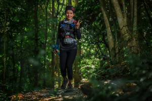 BIB: 4430
                            <button type="button" onclick="openModal(7030900)" class="btn btn-primary btn-sm float-right btn-popup" data-toggle="modal" data-target=".modal-high-quality">
                        <i class="fas fa-shopping-cart"></i> Add to Cart
                    </button>
                                            <button type="button" onclick="isThisMe(7030900, true)" class="btn btn-success btn-sm float-right btn-popup btn-isme hidden" data-toggle="tooltip" data-placement="bottom" title="นี่คือรูปของคุณใช่ไหม คลิกที่นี่เพื่อเอาเข้าอัลบั้ม">
                        <i class="fas fa-plus"></i> Add to album
                    </button>
                    <button type="button" onclick="isThisMe(7030900, false)" class="btn btn-warning btn-sm float-right btn-popup btn-isnotme hidden">
                        <i class="fas fa-ban"></i> Remove from album
                    </button>