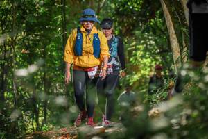 BIB: 208
                            <button type="button" onclick="openModal(7030364)" class="btn btn-primary btn-sm float-right btn-popup" data-toggle="modal" data-target=".modal-high-quality">
                        <i class="fas fa-shopping-cart"></i> Add to Cart
                    </button>
                                            <button type="button" onclick="isThisMe(7030364, true)" class="btn btn-success btn-sm float-right btn-popup btn-isme hidden" data-toggle="tooltip" data-placement="bottom" title="นี่คือรูปของคุณใช่ไหม คลิกที่นี่เพื่อเอาเข้าอัลบั้ม">
                        <i class="fas fa-plus"></i> Add to album
                    </button>
                    <button type="button" onclick="isThisMe(7030364, false)" class="btn btn-warning btn-sm float-right btn-popup btn-isnotme hidden">
                        <i class="fas fa-ban"></i> Remove from album
                    </button>