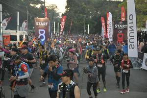 BIB: 
                            <button type="button" onclick="openModal(6846018)" class="btn btn-primary btn-sm float-right btn-popup" data-toggle="modal" data-target=".modal-high-quality">
                        <i class="fas fa-shopping-cart"></i> Add to Cart
                    </button>
                                            <button type="button" onclick="isThisMe(6846018, true)" class="btn btn-success btn-sm float-right btn-popup btn-isme hidden" data-toggle="tooltip" data-placement="bottom" title="นี่คือรูปของคุณใช่ไหม คลิกที่นี่เพื่อเอาเข้าอัลบั้ม">
                        <i class="fas fa-plus"></i> Add to album
                    </button>
                    <button type="button" onclick="isThisMe(6846018, false)" class="btn btn-warning btn-sm float-right btn-popup btn-isnotme hidden">
                        <i class="fas fa-ban"></i> Remove from album
                    </button>