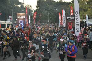 BIB: 
                            <button type="button" onclick="openModal(6845975)" class="btn btn-primary btn-sm float-right btn-popup" data-toggle="modal" data-target=".modal-high-quality">
                        <i class="fas fa-shopping-cart"></i> Add to Cart
                    </button>
                                            <button type="button" onclick="isThisMe(6845975, true)" class="btn btn-success btn-sm float-right btn-popup btn-isme hidden" data-toggle="tooltip" data-placement="bottom" title="นี่คือรูปของคุณใช่ไหม คลิกที่นี่เพื่อเอาเข้าอัลบั้ม">
                        <i class="fas fa-plus"></i> Add to album
                    </button>
                    <button type="button" onclick="isThisMe(6845975, false)" class="btn btn-warning btn-sm float-right btn-popup btn-isnotme hidden">
                        <i class="fas fa-ban"></i> Remove from album
                    </button>