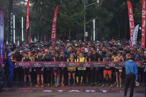 BIB: 235, 
                            <button type="button" onclick="openModal(6848584)" class="btn btn-primary btn-sm float-right btn-popup" data-toggle="modal" data-target=".modal-high-quality">
                        <i class="fas fa-shopping-cart"></i> Add to Cart
                    </button>
                                            <button type="button" onclick="isThisMe(6848584, true)" class="btn btn-success btn-sm float-right btn-popup btn-isme hidden" data-toggle="tooltip" data-placement="bottom" title="นี่คือรูปของคุณใช่ไหม คลิกที่นี่เพื่อเอาเข้าอัลบั้ม">
                        <i class="fas fa-plus"></i> Add to album
                    </button>
                    <button type="button" onclick="isThisMe(6848584, false)" class="btn btn-warning btn-sm float-right btn-popup btn-isnotme hidden">
                        <i class="fas fa-ban"></i> Remove from album
                    </button>