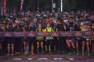 BIB: 
                            <button type="button" onclick="openModal(6848247)" class="btn btn-primary btn-sm float-right btn-popup" data-toggle="modal" data-target=".modal-high-quality">
                        <i class="fas fa-shopping-cart"></i> Add to Cart
                    </button>
                                            <button type="button" onclick="isThisMe(6848247, true)" class="btn btn-success btn-sm float-right btn-popup btn-isme hidden" data-toggle="tooltip" data-placement="bottom" title="นี่คือรูปของคุณใช่ไหม คลิกที่นี่เพื่อเอาเข้าอัลบั้ม">
                        <i class="fas fa-plus"></i> Add to album
                    </button>
                    <button type="button" onclick="isThisMe(6848247, false)" class="btn btn-warning btn-sm float-right btn-popup btn-isnotme hidden">
                        <i class="fas fa-ban"></i> Remove from album
                    </button>