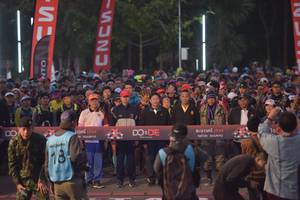 BIB: 080
                            <button type="button" onclick="openModal(6847469)" class="btn btn-primary btn-sm float-right btn-popup" data-toggle="modal" data-target=".modal-high-quality">
                        <i class="fas fa-shopping-cart"></i> Add to Cart
                    </button>
                                            <button type="button" onclick="isThisMe(6847469, true)" class="btn btn-success btn-sm float-right btn-popup btn-isme hidden" data-toggle="tooltip" data-placement="bottom" title="นี่คือรูปของคุณใช่ไหม คลิกที่นี่เพื่อเอาเข้าอัลบั้ม">
                        <i class="fas fa-plus"></i> Add to album
                    </button>
                    <button type="button" onclick="isThisMe(6847469, false)" class="btn btn-warning btn-sm float-right btn-popup btn-isnotme hidden">
                        <i class="fas fa-ban"></i> Remove from album
                    </button>