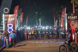 BIB: 511
                            <button type="button" onclick="openModal(6847153)" class="btn btn-primary btn-sm float-right btn-popup" data-toggle="modal" data-target=".modal-high-quality">
                        <i class="fas fa-shopping-cart"></i> Add to Cart
                    </button>
                                            <button type="button" onclick="isThisMe(6847153, true)" class="btn btn-success btn-sm float-right btn-popup btn-isme hidden" data-toggle="tooltip" data-placement="bottom" title="นี่คือรูปของคุณใช่ไหม คลิกที่นี่เพื่อเอาเข้าอัลบั้ม">
                        <i class="fas fa-plus"></i> Add to album
                    </button>
                    <button type="button" onclick="isThisMe(6847153, false)" class="btn btn-warning btn-sm float-right btn-popup btn-isnotme hidden">
                        <i class="fas fa-ban"></i> Remove from album
                    </button>