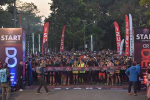 BIB: 740
                            <button type="button" onclick="openModal(6848797)" class="btn btn-primary btn-sm float-right btn-popup" data-toggle="modal" data-target=".modal-high-quality">
                        <i class="fas fa-shopping-cart"></i> Add to Cart
                    </button>
                                            <button type="button" onclick="isThisMe(6848797, true)" class="btn btn-success btn-sm float-right btn-popup btn-isme hidden" data-toggle="tooltip" data-placement="bottom" title="นี่คือรูปของคุณใช่ไหม คลิกที่นี่เพื่อเอาเข้าอัลบั้ม">
                        <i class="fas fa-plus"></i> Add to album
                    </button>
                    <button type="button" onclick="isThisMe(6848797, false)" class="btn btn-warning btn-sm float-right btn-popup btn-isnotme hidden">
                        <i class="fas fa-ban"></i> Remove from album
                    </button>