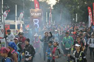 BIB: 
                            <button type="button" onclick="openModal(6846129)" class="btn btn-primary btn-sm float-right btn-popup" data-toggle="modal" data-target=".modal-high-quality">
                        <i class="fas fa-shopping-cart"></i> Add to Cart
                    </button>
                                            <button type="button" onclick="isThisMe(6846129, true)" class="btn btn-success btn-sm float-right btn-popup btn-isme hidden" data-toggle="tooltip" data-placement="bottom" title="นี่คือรูปของคุณใช่ไหม คลิกที่นี่เพื่อเอาเข้าอัลบั้ม">
                        <i class="fas fa-plus"></i> Add to album
                    </button>
                    <button type="button" onclick="isThisMe(6846129, false)" class="btn btn-warning btn-sm float-right btn-popup btn-isnotme hidden">
                        <i class="fas fa-ban"></i> Remove from album
                    </button>