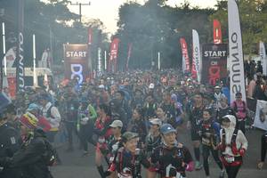 BIB: 
                            <button type="button" onclick="openModal(6845918)" class="btn btn-primary btn-sm float-right btn-popup" data-toggle="modal" data-target=".modal-high-quality">
                        <i class="fas fa-shopping-cart"></i> Add to Cart
                    </button>
                                            <button type="button" onclick="isThisMe(6845918, true)" class="btn btn-success btn-sm float-right btn-popup btn-isme hidden" data-toggle="tooltip" data-placement="bottom" title="นี่คือรูปของคุณใช่ไหม คลิกที่นี่เพื่อเอาเข้าอัลบั้ม">
                        <i class="fas fa-plus"></i> Add to album
                    </button>
                    <button type="button" onclick="isThisMe(6845918, false)" class="btn btn-warning btn-sm float-right btn-popup btn-isnotme hidden">
                        <i class="fas fa-ban"></i> Remove from album
                    </button>