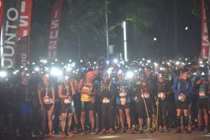 BIB: 
                            <button type="button" onclick="openModal(6847160)" class="btn btn-primary btn-sm float-right btn-popup" data-toggle="modal" data-target=".modal-high-quality">
                        <i class="fas fa-shopping-cart"></i> Add to Cart
                    </button>
                                            <button type="button" onclick="isThisMe(6847160, true)" class="btn btn-success btn-sm float-right btn-popup btn-isme hidden" data-toggle="tooltip" data-placement="bottom" title="นี่คือรูปของคุณใช่ไหม คลิกที่นี่เพื่อเอาเข้าอัลบั้ม">
                        <i class="fas fa-plus"></i> Add to album
                    </button>
                    <button type="button" onclick="isThisMe(6847160, false)" class="btn btn-warning btn-sm float-right btn-popup btn-isnotme hidden">
                        <i class="fas fa-ban"></i> Remove from album
                    </button>