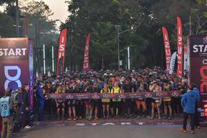 BIB: 106
                            <button type="button" onclick="openModal(6848728)" class="btn btn-primary btn-sm float-right btn-popup" data-toggle="modal" data-target=".modal-high-quality">
                        <i class="fas fa-shopping-cart"></i> Add to Cart
                    </button>
                                            <button type="button" onclick="isThisMe(6848728, true)" class="btn btn-success btn-sm float-right btn-popup btn-isme hidden" data-toggle="tooltip" data-placement="bottom" title="นี่คือรูปของคุณใช่ไหม คลิกที่นี่เพื่อเอาเข้าอัลบั้ม">
                        <i class="fas fa-plus"></i> Add to album
                    </button>
                    <button type="button" onclick="isThisMe(6848728, false)" class="btn btn-warning btn-sm float-right btn-popup btn-isnotme hidden">
                        <i class="fas fa-ban"></i> Remove from album
                    </button>