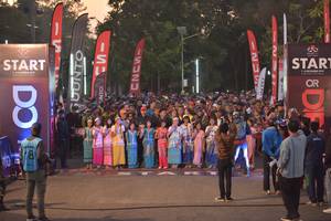 BIB: 7400
                            <button type="button" onclick="openModal(6847497)" class="btn btn-primary btn-sm float-right btn-popup" data-toggle="modal" data-target=".modal-high-quality">
                        <i class="fas fa-shopping-cart"></i> Add to Cart
                    </button>
                                            <button type="button" onclick="isThisMe(6847497, true)" class="btn btn-success btn-sm float-right btn-popup btn-isme hidden" data-toggle="tooltip" data-placement="bottom" title="นี่คือรูปของคุณใช่ไหม คลิกที่นี่เพื่อเอาเข้าอัลบั้ม">
                        <i class="fas fa-plus"></i> Add to album
                    </button>
                    <button type="button" onclick="isThisMe(6847497, false)" class="btn btn-warning btn-sm float-right btn-popup btn-isnotme hidden">
                        <i class="fas fa-ban"></i> Remove from album
                    </button>