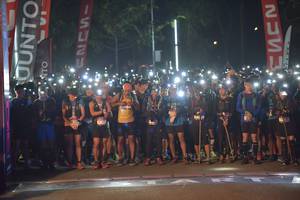 BIB: 1564
                            <button type="button" onclick="openModal(6847239)" class="btn btn-primary btn-sm float-right btn-popup" data-toggle="modal" data-target=".modal-high-quality">
                        <i class="fas fa-shopping-cart"></i> Add to Cart
                    </button>
                                            <button type="button" onclick="isThisMe(6847239, true)" class="btn btn-success btn-sm float-right btn-popup btn-isme hidden" data-toggle="tooltip" data-placement="bottom" title="นี่คือรูปของคุณใช่ไหม คลิกที่นี่เพื่อเอาเข้าอัลบั้ม">
                        <i class="fas fa-plus"></i> Add to album
                    </button>
                    <button type="button" onclick="isThisMe(6847239, false)" class="btn btn-warning btn-sm float-right btn-popup btn-isnotme hidden">
                        <i class="fas fa-ban"></i> Remove from album
                    </button>