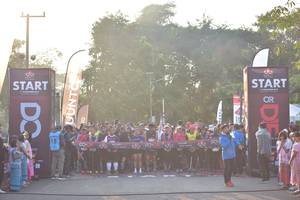 BIB: 
                            <button type="button" onclick="openModal(6848906)" class="btn btn-primary btn-sm float-right btn-popup" data-toggle="modal" data-target=".modal-high-quality">
                        <i class="fas fa-shopping-cart"></i> Add to Cart
                    </button>
                                            <button type="button" onclick="isThisMe(6848906, true)" class="btn btn-success btn-sm float-right btn-popup btn-isme hidden" data-toggle="tooltip" data-placement="bottom" title="นี่คือรูปของคุณใช่ไหม คลิกที่นี่เพื่อเอาเข้าอัลบั้ม">
                        <i class="fas fa-plus"></i> Add to album
                    </button>
                    <button type="button" onclick="isThisMe(6848906, false)" class="btn btn-warning btn-sm float-right btn-popup btn-isnotme hidden">
                        <i class="fas fa-ban"></i> Remove from album
                    </button>