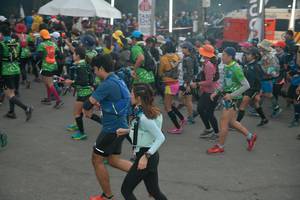 BIB: 
                            <button type="button" onclick="openModal(6858671)" class="btn btn-primary btn-sm float-right btn-popup" data-toggle="modal" data-target=".modal-high-quality">
                        <i class="fas fa-shopping-cart"></i> Add to Cart
                    </button>
                                            <button type="button" onclick="isThisMe(6858671, true)" class="btn btn-success btn-sm float-right btn-popup btn-isme hidden" data-toggle="tooltip" data-placement="bottom" title="นี่คือรูปของคุณใช่ไหม คลิกที่นี่เพื่อเอาเข้าอัลบั้ม">
                        <i class="fas fa-plus"></i> Add to album
                    </button>
                    <button type="button" onclick="isThisMe(6858671, false)" class="btn btn-warning btn-sm float-right btn-popup btn-isnotme hidden">
                        <i class="fas fa-ban"></i> Remove from album
                    </button>