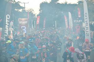 BIB: 
                            <button type="button" onclick="openModal(6858375)" class="btn btn-primary btn-sm float-right btn-popup" data-toggle="modal" data-target=".modal-high-quality">
                        <i class="fas fa-shopping-cart"></i> Add to Cart
                    </button>
                                            <button type="button" onclick="isThisMe(6858375, true)" class="btn btn-success btn-sm float-right btn-popup btn-isme hidden" data-toggle="tooltip" data-placement="bottom" title="นี่คือรูปของคุณใช่ไหม คลิกที่นี่เพื่อเอาเข้าอัลบั้ม">
                        <i class="fas fa-plus"></i> Add to album
                    </button>
                    <button type="button" onclick="isThisMe(6858375, false)" class="btn btn-warning btn-sm float-right btn-popup btn-isnotme hidden">
                        <i class="fas fa-ban"></i> Remove from album
                    </button>