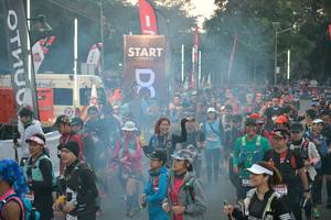 BIB: 
                            <button type="button" onclick="openModal(6858728)" class="btn btn-primary btn-sm float-right btn-popup" data-toggle="modal" data-target=".modal-high-quality">
                        <i class="fas fa-shopping-cart"></i> Add to Cart
                    </button>
                                            <button type="button" onclick="isThisMe(6858728, true)" class="btn btn-success btn-sm float-right btn-popup btn-isme hidden" data-toggle="tooltip" data-placement="bottom" title="นี่คือรูปของคุณใช่ไหม คลิกที่นี่เพื่อเอาเข้าอัลบั้ม">
                        <i class="fas fa-plus"></i> Add to album
                    </button>
                    <button type="button" onclick="isThisMe(6858728, false)" class="btn btn-warning btn-sm float-right btn-popup btn-isnotme hidden">
                        <i class="fas fa-ban"></i> Remove from album
                    </button>