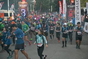 BIB: 
                            <button type="button" onclick="openModal(6858630)" class="btn btn-primary btn-sm float-right btn-popup" data-toggle="modal" data-target=".modal-high-quality">
                        <i class="fas fa-shopping-cart"></i> Add to Cart
                    </button>
                                            <button type="button" onclick="isThisMe(6858630, true)" class="btn btn-success btn-sm float-right btn-popup btn-isme hidden" data-toggle="tooltip" data-placement="bottom" title="นี่คือรูปของคุณใช่ไหม คลิกที่นี่เพื่อเอาเข้าอัลบั้ม">
                        <i class="fas fa-plus"></i> Add to album
                    </button>
                    <button type="button" onclick="isThisMe(6858630, false)" class="btn btn-warning btn-sm float-right btn-popup btn-isnotme hidden">
                        <i class="fas fa-ban"></i> Remove from album
                    </button>