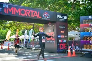 BIB: 860, 093, 705
                            <button type="button" onclick="openModal(7046961)" class="btn btn-primary btn-sm float-right btn-popup" data-toggle="modal" data-target=".modal-high-quality">
                        <i class="fas fa-shopping-cart"></i> Add to Cart
                    </button>
                                            <button type="button" onclick="isThisMe(7046961, true)" class="btn btn-success btn-sm float-right btn-popup btn-isme hidden" data-toggle="tooltip" data-placement="bottom" title="นี่คือรูปของคุณใช่ไหม คลิกที่นี่เพื่อเอาเข้าอัลบั้ม">
                        <i class="fas fa-plus"></i> Add to album
                    </button>
                    <button type="button" onclick="isThisMe(7046961, false)" class="btn btn-warning btn-sm float-right btn-popup btn-isnotme hidden">
                        <i class="fas fa-ban"></i> Remove from album
                    </button>