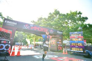 BIB: 0604, 0834
                            <button type="button" onclick="openModal(7046864)" class="btn btn-primary btn-sm float-right btn-popup" data-toggle="modal" data-target=".modal-high-quality">
                        <i class="fas fa-shopping-cart"></i> Add to Cart
                    </button>
                                            <button type="button" onclick="isThisMe(7046864, true)" class="btn btn-success btn-sm float-right btn-popup btn-isme hidden" data-toggle="tooltip" data-placement="bottom" title="นี่คือรูปของคุณใช่ไหม คลิกที่นี่เพื่อเอาเข้าอัลบั้ม">
                        <i class="fas fa-plus"></i> Add to album
                    </button>
                    <button type="button" onclick="isThisMe(7046864, false)" class="btn btn-warning btn-sm float-right btn-popup btn-isnotme hidden">
                        <i class="fas fa-ban"></i> Remove from album
                    </button>