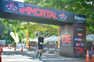 BIB: 013
                            <button type="button" onclick="openModal(7046874)" class="btn btn-primary btn-sm float-right btn-popup" data-toggle="modal" data-target=".modal-high-quality">
                        <i class="fas fa-shopping-cart"></i> Add to Cart
                    </button>
                                            <button type="button" onclick="isThisMe(7046874, true)" class="btn btn-success btn-sm float-right btn-popup btn-isme hidden" data-toggle="tooltip" data-placement="bottom" title="นี่คือรูปของคุณใช่ไหม คลิกที่นี่เพื่อเอาเข้าอัลบั้ม">
                        <i class="fas fa-plus"></i> Add to album
                    </button>
                    <button type="button" onclick="isThisMe(7046874, false)" class="btn btn-warning btn-sm float-right btn-popup btn-isnotme hidden">
                        <i class="fas fa-ban"></i> Remove from album
                    </button>