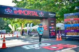 BIB: 60500, 180969, 093449, 08350
                            <button type="button" onclick="openModal(7046902)" class="btn btn-primary btn-sm float-right btn-popup" data-toggle="modal" data-target=".modal-high-quality">
                        <i class="fas fa-shopping-cart"></i> Add to Cart
                    </button>
                                            <button type="button" onclick="isThisMe(7046902, true)" class="btn btn-success btn-sm float-right btn-popup btn-isme hidden" data-toggle="tooltip" data-placement="bottom" title="นี่คือรูปของคุณใช่ไหม คลิกที่นี่เพื่อเอาเข้าอัลบั้ม">
                        <i class="fas fa-plus"></i> Add to album
                    </button>
                    <button type="button" onclick="isThisMe(7046902, false)" class="btn btn-warning btn-sm float-right btn-popup btn-isnotme hidden">
                        <i class="fas fa-ban"></i> Remove from album
                    </button>