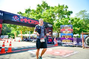 BIB: 850, 15833, 012822, 062831, 445
                            <button type="button" onclick="openModal(7044660)" class="btn btn-primary btn-sm float-right btn-popup" data-toggle="modal" data-target=".modal-high-quality">
                        <i class="fas fa-shopping-cart"></i> Add to Cart
                    </button>
                                            <button type="button" onclick="isThisMe(7044660, true)" class="btn btn-success btn-sm float-right btn-popup btn-isme hidden" data-toggle="tooltip" data-placement="bottom" title="นี่คือรูปของคุณใช่ไหม คลิกที่นี่เพื่อเอาเข้าอัลบั้ม">
                        <i class="fas fa-plus"></i> Add to album
                    </button>
                    <button type="button" onclick="isThisMe(7044660, false)" class="btn btn-warning btn-sm float-right btn-popup btn-isnotme hidden">
                        <i class="fas fa-ban"></i> Remove from album
                    </button>