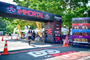 BIB: 852797, 085746
                            <button type="button" onclick="openModal(7045654)" class="btn btn-primary btn-sm float-right btn-popup" data-toggle="modal" data-target=".modal-high-quality">
                        <i class="fas fa-shopping-cart"></i> Add to Cart
                    </button>
                                            <button type="button" onclick="isThisMe(7045654, true)" class="btn btn-success btn-sm float-right btn-popup btn-isme hidden" data-toggle="tooltip" data-placement="bottom" title="นี่คือรูปของคุณใช่ไหม คลิกที่นี่เพื่อเอาเข้าอัลบั้ม">
                        <i class="fas fa-plus"></i> Add to album
                    </button>
                    <button type="button" onclick="isThisMe(7045654, false)" class="btn btn-warning btn-sm float-right btn-popup btn-isnotme hidden">
                        <i class="fas fa-ban"></i> Remove from album
                    </button>