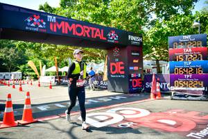 BIB: 031228, 1221, 0642, 4224
                            <button type="button" onclick="openModal(6992167)" class="btn btn-primary btn-sm float-right btn-popup" data-toggle="modal" data-target=".modal-high-quality">
                        <i class="fas fa-shopping-cart"></i> Add to Cart
                    </button>
                                            <button type="button" onclick="isThisMe(6992167, true)" class="btn btn-success btn-sm float-right btn-popup btn-isme hidden" data-toggle="tooltip" data-placement="bottom" title="นี่คือรูปของคุณใช่ไหม คลิกที่นี่เพื่อเอาเข้าอัลบั้ม">
                        <i class="fas fa-plus"></i> Add to album
                    </button>
                    <button type="button" onclick="isThisMe(6992167, false)" class="btn btn-warning btn-sm float-right btn-popup btn-isnotme hidden">
                        <i class="fas fa-ban"></i> Remove from album
                    </button>