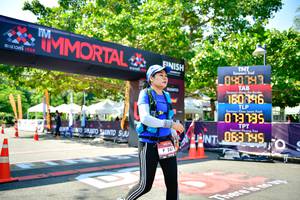 BIB: 040142, 160396, 063745, 261
                            <button type="button" onclick="openModal(7044953)" class="btn btn-primary btn-sm float-right btn-popup" data-toggle="modal" data-target=".modal-high-quality">
                        <i class="fas fa-shopping-cart"></i> Add to Cart
                    </button>
                                            <button type="button" onclick="isThisMe(7044953, true)" class="btn btn-success btn-sm float-right btn-popup btn-isme hidden" data-toggle="tooltip" data-placement="bottom" title="นี่คือรูปของคุณใช่ไหม คลิกที่นี่เพื่อเอาเข้าอัลบั้ม">
                        <i class="fas fa-plus"></i> Add to album
                    </button>
                    <button type="button" onclick="isThisMe(7044953, false)" class="btn btn-warning btn-sm float-right btn-popup btn-isnotme hidden">
                        <i class="fas fa-ban"></i> Remove from album
                    </button>