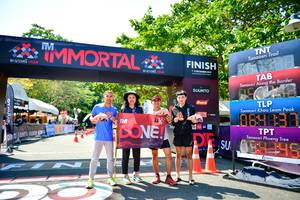 BIB: 400
                            <button type="button" onclick="openModal(6992147)" class="btn btn-primary btn-sm float-right btn-popup" data-toggle="modal" data-target=".modal-high-quality">
                        <i class="fas fa-shopping-cart"></i> Add to Cart
                    </button>
                                            <button type="button" onclick="isThisMe(6992147, true)" class="btn btn-success btn-sm float-right btn-popup btn-isme hidden" data-toggle="tooltip" data-placement="bottom" title="นี่คือรูปของคุณใช่ไหม คลิกที่นี่เพื่อเอาเข้าอัลบั้ม">
                        <i class="fas fa-plus"></i> Add to album
                    </button>
                    <button type="button" onclick="isThisMe(6992147, false)" class="btn btn-warning btn-sm float-right btn-popup btn-isnotme hidden">
                        <i class="fas fa-ban"></i> Remove from album
                    </button>