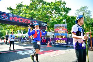 BIB: 3646, 179696, 9060, 00535, 080646
                            <button type="button" onclick="openModal(7045915)" class="btn btn-primary btn-sm float-right btn-popup" data-toggle="modal" data-target=".modal-high-quality">
                        <i class="fas fa-shopping-cart"></i> Add to Cart
                    </button>
                                            <button type="button" onclick="isThisMe(7045915, true)" class="btn btn-success btn-sm float-right btn-popup btn-isme hidden" data-toggle="tooltip" data-placement="bottom" title="นี่คือรูปของคุณใช่ไหม คลิกที่นี่เพื่อเอาเข้าอัลบั้ม">
                        <i class="fas fa-plus"></i> Add to album
                    </button>
                    <button type="button" onclick="isThisMe(7045915, false)" class="btn btn-warning btn-sm float-right btn-popup btn-isnotme hidden">
                        <i class="fas fa-ban"></i> Remove from album
                    </button>