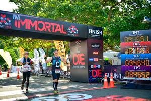 BIB: 1651, 094640, 084652
                            <button type="button" onclick="openModal(7047410)" class="btn btn-primary btn-sm float-right btn-popup" data-toggle="modal" data-target=".modal-high-quality">
                        <i class="fas fa-shopping-cart"></i> Add to Cart
                    </button>
                                            <button type="button" onclick="isThisMe(7047410, true)" class="btn btn-success btn-sm float-right btn-popup btn-isme hidden" data-toggle="tooltip" data-placement="bottom" title="นี่คือรูปของคุณใช่ไหม คลิกที่นี่เพื่อเอาเข้าอัลบั้ม">
                        <i class="fas fa-plus"></i> Add to album
                    </button>
                    <button type="button" onclick="isThisMe(7047410, false)" class="btn btn-warning btn-sm float-right btn-popup btn-isnotme hidden">
                        <i class="fas fa-ban"></i> Remove from album
                    </button>