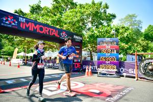 BIB: 1509, 063900, 8909
                            <button type="button" onclick="openModal(6991949)" class="btn btn-primary btn-sm float-right btn-popup" data-toggle="modal" data-target=".modal-high-quality">
                        <i class="fas fa-shopping-cart"></i> Add to Cart
                    </button>
                                            <button type="button" onclick="isThisMe(6991949, true)" class="btn btn-success btn-sm float-right btn-popup btn-isme hidden" data-toggle="tooltip" data-placement="bottom" title="นี่คือรูปของคุณใช่ไหม คลิกที่นี่เพื่อเอาเข้าอัลบั้ม">
                        <i class="fas fa-plus"></i> Add to album
                    </button>
                    <button type="button" onclick="isThisMe(6991949, false)" class="btn btn-warning btn-sm float-right btn-popup btn-isnotme hidden">
                        <i class="fas fa-ban"></i> Remove from album
                    </button>