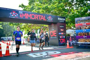 BIB: 0904, 08042
                            <button type="button" onclick="openModal(7045839)" class="btn btn-primary btn-sm float-right btn-popup" data-toggle="modal" data-target=".modal-high-quality">
                        <i class="fas fa-shopping-cart"></i> Add to Cart
                    </button>
                                            <button type="button" onclick="isThisMe(7045839, true)" class="btn btn-success btn-sm float-right btn-popup btn-isme hidden" data-toggle="tooltip" data-placement="bottom" title="นี่คือรูปของคุณใช่ไหม คลิกที่นี่เพื่อเอาเข้าอัลบั้ม">
                        <i class="fas fa-plus"></i> Add to album
                    </button>
                    <button type="button" onclick="isThisMe(7045839, false)" class="btn btn-warning btn-sm float-right btn-popup btn-isnotme hidden">
                        <i class="fas fa-ban"></i> Remove from album
                    </button>