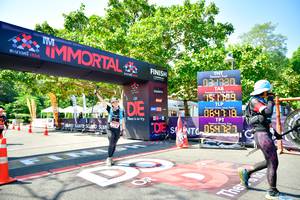 BIB: 03130, 084
                            <button type="button" onclick="openModal(6999763)" class="btn btn-primary btn-sm float-right btn-popup" data-toggle="modal" data-target=".modal-high-quality">
                        <i class="fas fa-shopping-cart"></i> Add to Cart
                    </button>
                                            <button type="button" onclick="isThisMe(6999763, true)" class="btn btn-success btn-sm float-right btn-popup btn-isme hidden" data-toggle="tooltip" data-placement="bottom" title="นี่คือรูปของคุณใช่ไหม คลิกที่นี่เพื่อเอาเข้าอัลบั้ม">
                        <i class="fas fa-plus"></i> Add to album
                    </button>
                    <button type="button" onclick="isThisMe(6999763, false)" class="btn btn-warning btn-sm float-right btn-popup btn-isnotme hidden">
                        <i class="fas fa-ban"></i> Remove from album
                    </button>