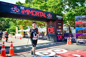 BIB: 1599, 0639, 039, 2413
                            <button type="button" onclick="openModal(6991927)" class="btn btn-primary btn-sm float-right btn-popup" data-toggle="modal" data-target=".modal-high-quality">
                        <i class="fas fa-shopping-cart"></i> Add to Cart
                    </button>
                                            <button type="button" onclick="isThisMe(6991927, true)" class="btn btn-success btn-sm float-right btn-popup btn-isme hidden" data-toggle="tooltip" data-placement="bottom" title="นี่คือรูปของคุณใช่ไหม คลิกที่นี่เพื่อเอาเข้าอัลบั้ม">
                        <i class="fas fa-plus"></i> Add to album
                    </button>
                    <button type="button" onclick="isThisMe(6991927, false)" class="btn btn-warning btn-sm float-right btn-popup btn-isnotme hidden">
                        <i class="fas fa-ban"></i> Remove from album
                    </button>