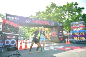 BIB: 092, 135, 082, 
                            <button type="button" onclick="openModal(7046236)" class="btn btn-primary btn-sm float-right btn-popup" data-toggle="modal" data-target=".modal-high-quality">
                        <i class="fas fa-shopping-cart"></i> Add to Cart
                    </button>
                                            <button type="button" onclick="isThisMe(7046236, true)" class="btn btn-success btn-sm float-right btn-popup btn-isme hidden" data-toggle="tooltip" data-placement="bottom" title="นี่คือรูปของคุณใช่ไหม คลิกที่นี่เพื่อเอาเข้าอัลบั้ม">
                        <i class="fas fa-plus"></i> Add to album
                    </button>
                    <button type="button" onclick="isThisMe(7046236, false)" class="btn btn-warning btn-sm float-right btn-popup btn-isnotme hidden">
                        <i class="fas fa-ban"></i> Remove from album
                    </button>