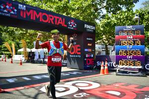 BIB: 0305, 063508, 2569
                            <button type="button" onclick="openModal(6865323)" class="btn btn-primary btn-sm float-right btn-popup" data-toggle="modal" data-target=".modal-high-quality">
                        <i class="fas fa-shopping-cart"></i> Add to Cart
                    </button>
                                            <button type="button" onclick="isThisMe(6865323, true)" class="btn btn-success btn-sm float-right btn-popup btn-isme hidden" data-toggle="tooltip" data-placement="bottom" title="นี่คือรูปของคุณใช่ไหม คลิกที่นี่เพื่อเอาเข้าอัลบั้ม">
                        <i class="fas fa-plus"></i> Add to album
                    </button>
                    <button type="button" onclick="isThisMe(6865323, false)" class="btn btn-warning btn-sm float-right btn-popup btn-isnotme hidden">
                        <i class="fas fa-ban"></i> Remove from album
                    </button>