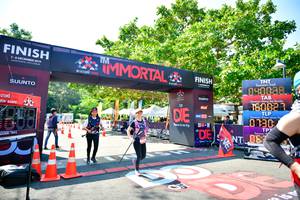 BIB: 840038, 160022, 0130, 067
                            <button type="button" onclick="openModal(7044726)" class="btn btn-primary btn-sm float-right btn-popup" data-toggle="modal" data-target=".modal-high-quality">
                        <i class="fas fa-shopping-cart"></i> Add to Cart
                    </button>
                                            <button type="button" onclick="isThisMe(7044726, true)" class="btn btn-success btn-sm float-right btn-popup btn-isme hidden" data-toggle="tooltip" data-placement="bottom" title="นี่คือรูปของคุณใช่ไหม คลิกที่นี่เพื่อเอาเข้าอัลบั้ม">
                        <i class="fas fa-plus"></i> Add to album
                    </button>
                    <button type="button" onclick="isThisMe(7044726, false)" class="btn btn-warning btn-sm float-right btn-popup btn-isnotme hidden">
                        <i class="fas fa-ban"></i> Remove from album
                    </button>