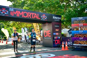 BIB: 165, 094646, 08465
                            <button type="button" onclick="openModal(7047408)" class="btn btn-primary btn-sm float-right btn-popup" data-toggle="modal" data-target=".modal-high-quality">
                        <i class="fas fa-shopping-cart"></i> Add to Cart
                    </button>
                                            <button type="button" onclick="isThisMe(7047408, true)" class="btn btn-success btn-sm float-right btn-popup btn-isme hidden" data-toggle="tooltip" data-placement="bottom" title="นี่คือรูปของคุณใช่ไหม คลิกที่นี่เพื่อเอาเข้าอัลบั้ม">
                        <i class="fas fa-plus"></i> Add to album
                    </button>
                    <button type="button" onclick="isThisMe(7047408, false)" class="btn btn-warning btn-sm float-right btn-popup btn-isnotme hidden">
                        <i class="fas fa-ban"></i> Remove from album
                    </button>